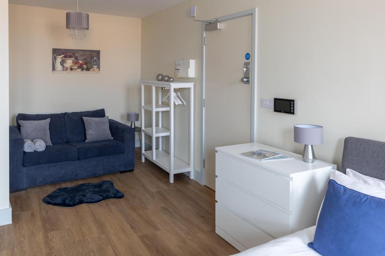 Hereford City Centre - Apartment 7, Isabella House - Modern Apartment In The Heart Of The City - Sleeps 2 Guests - Hosted By Rentmyhouse Ngoại thất bức ảnh