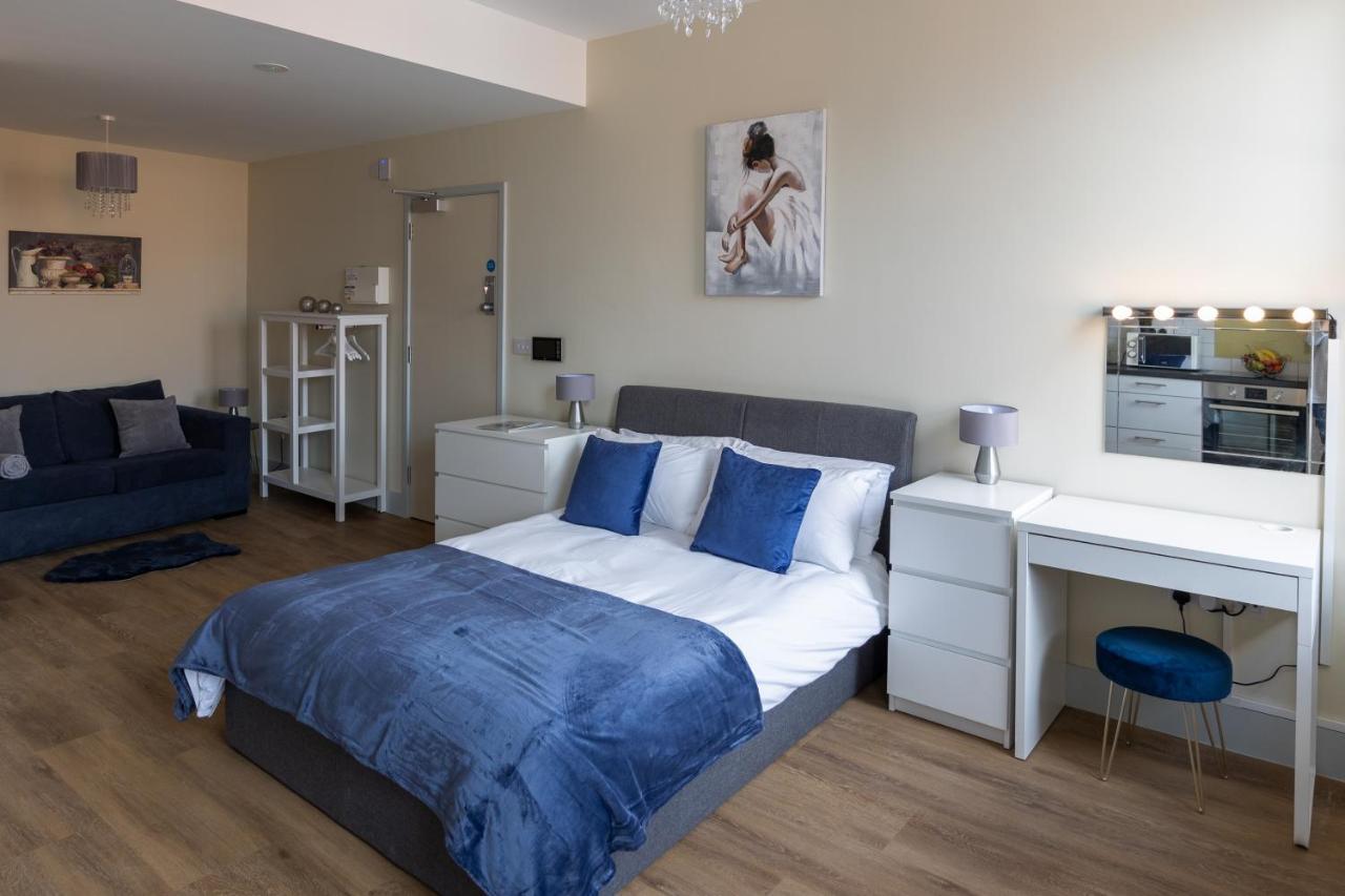 Hereford City Centre - Apartment 7, Isabella House - Modern Apartment In The Heart Of The City - Sleeps 2 Guests - Hosted By Rentmyhouse Ngoại thất bức ảnh